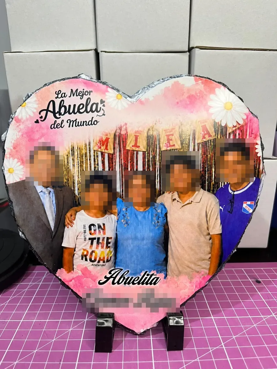 Foto roca en forma de corazón para Regalo personalizado — NH Creativo